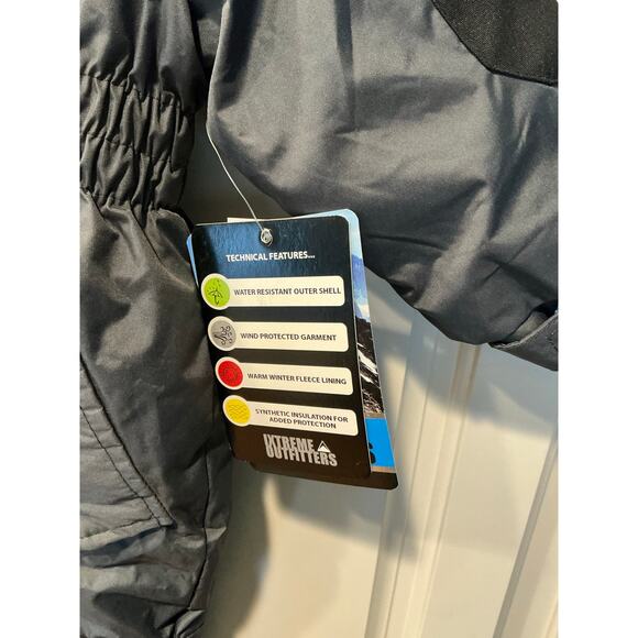 Ixtreme Outfitters Snowsuit 12 months - Picture 5 of 7